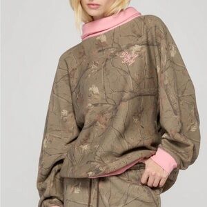 Dairy Boy DIANA ROLLNECK in Evergreen Camo & Pink 🩷